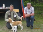 Best in Show Beagle MULTICHA Jet Del El Imperio Canino LOE2003123, eier Arve  Hansen med dommer Jan Myrvold